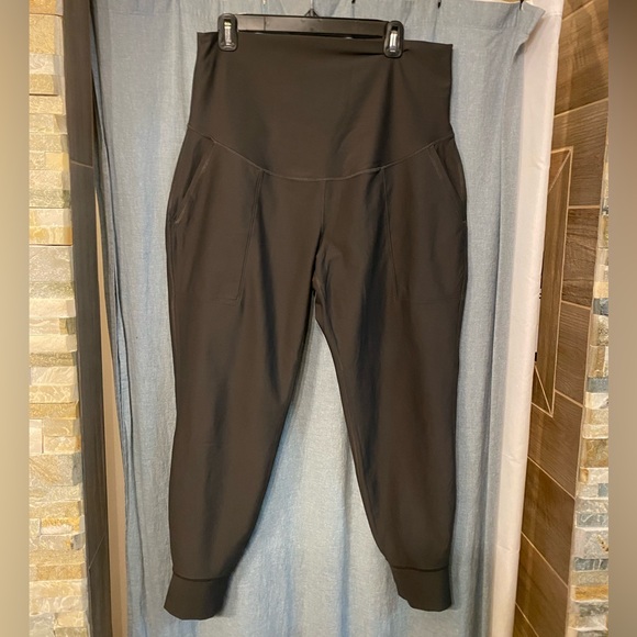 Old Navy Pants - Maternity